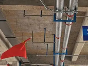 让胡路管廊支架的安装方法